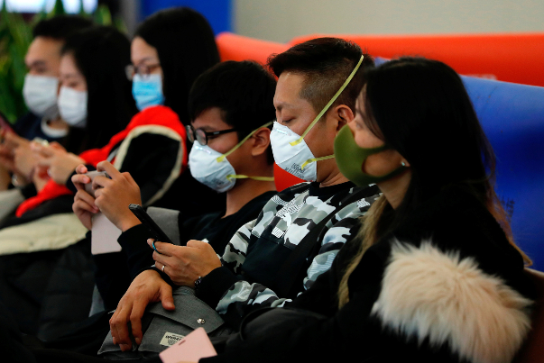 بعد انتشاره في الصين.. فيروس كورونا يظهر في دول أخرى ويثير مخاوف