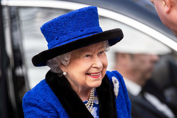 آزمایش کرونای خدمتکار ملکه انگلیس مثبت اعلام شد