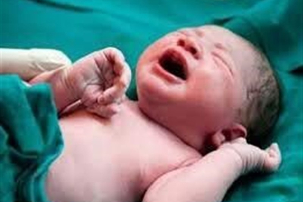 شناسایی کم‌سن‌ترین فرد مبتلا به کرونا در ایران /نوزاد 35 روزه‌ گنابادی به کرونا مبتلا شد