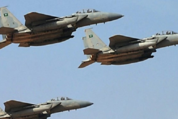 جنگنده‌های سعودی 12 مرتبه دو استان شمالی یمن را بمباران کردند