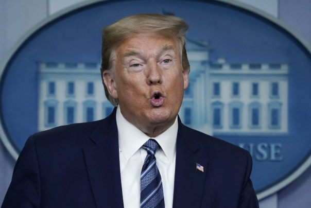 الولايات الأمريكية التي اتبعت نصائح ترامب باتت بؤرا لكورونا