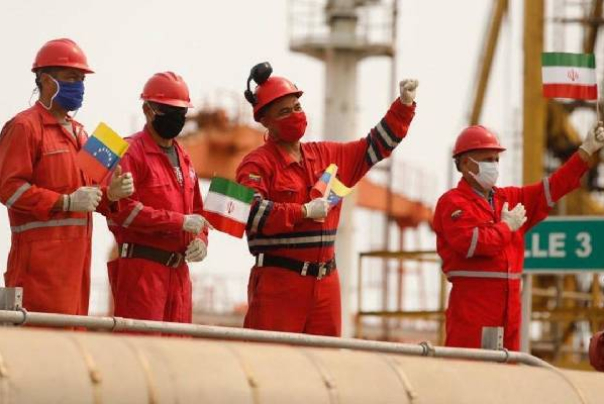 Venezuela celebrates docking of tanker with Iran gasoline