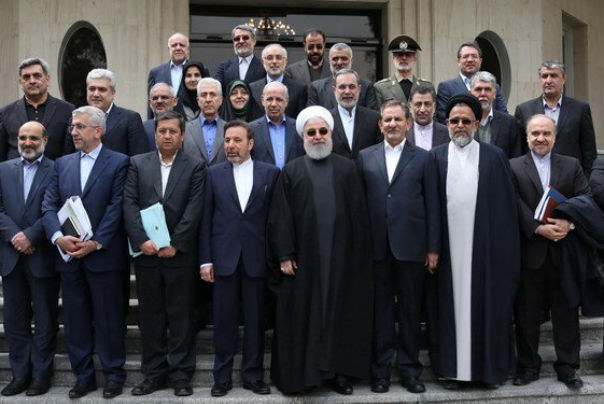 بإجراء اصلاحات هيكلية.. الحكومة الايرانية تنجح بخفض الاعتماد على النفط