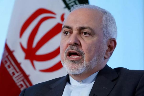 وزير الخارجية الإيراني : الولايات المتحدة متلهفة كثيرا لبدء سباق التسلح في العالم