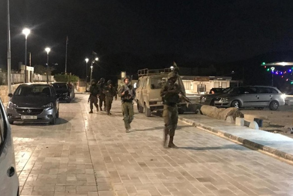 قوات الاحتلال تواصل جرائمها وتنفذ حملة اعتقالات بالضفة والقدس