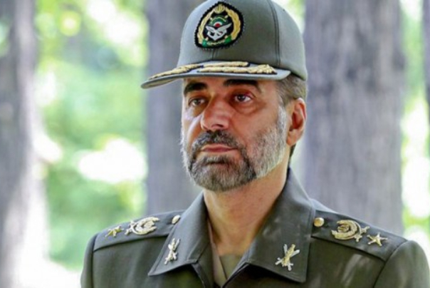 نائب رئيس الاركان الايرانية يؤكد نجاح تمرينات "فدائيو الولاية" الجوية