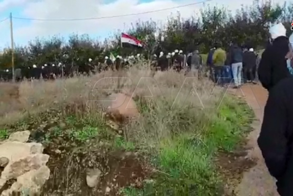 إصابات بين أهالي الجولان السوري بعد احتجاجهم بوجه العدو