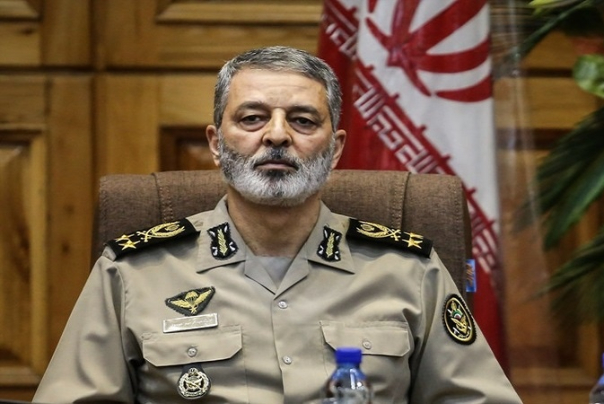 قيادة الجيش الايراني تدعو لمراقبة تحركات العدو بدقّة