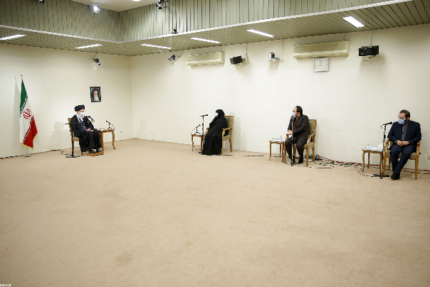 قائد الثورة: الشهادة أجر لجهود وإخلاص الشهيد فخري زاده