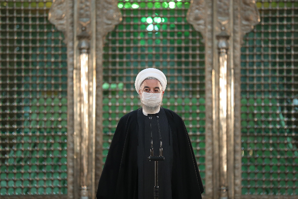 روحاني: الإمام الخميني أظهر للعالم أهمية رأس المال الاجتماعي