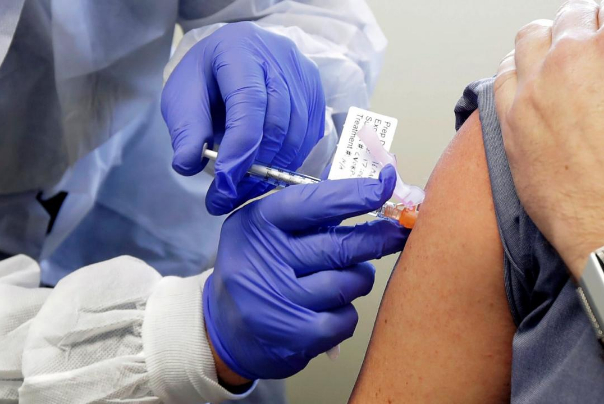 نارضایتی دوسوم آمریکایی‌ها از روند واکسیناسیون در این کشور