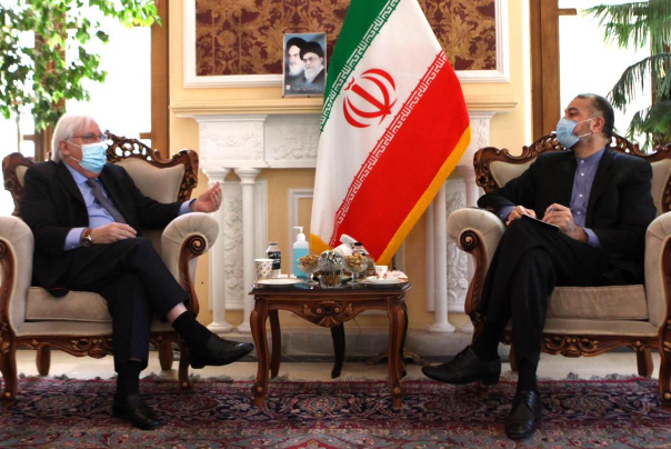 عبداللهيان: رفع الحصار عن اليمن وسيلة للتحقق من نيّة الرياض تجاه عملية السلام