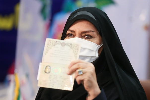 الايرانيون سيصوتون للمرشح الكفؤ.. وأولوية الشعب الخروج من نفق الحظر