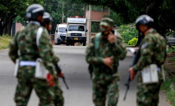 انفجار در یک پایگاه نظامی در کلمبیا؛ 36 تن زخمی شدند