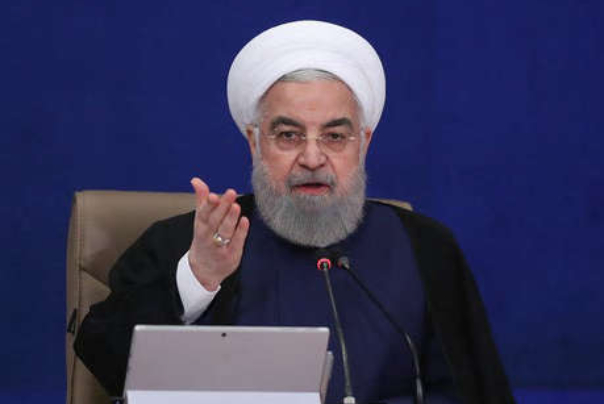 روحانی: همه باید به دولت جدید کمک کنیم/یک نفر به دولت خسته نباشید نگفت