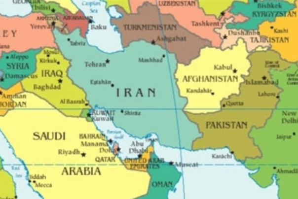 توجيه الانظار نحو الجوار.. أولوية استراتيجية للحكومة الايرانية الجديدة