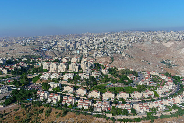 محقق دولي: المستوطنات بالضفة ترقى لمستوى "جريمة حرب"