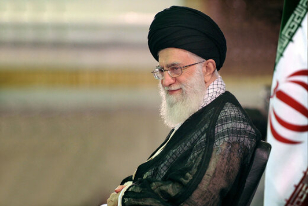 قائد الثورة: المقاومة هي سبيل الأمة الاسلامية للتخلص من التخلف والتبعية