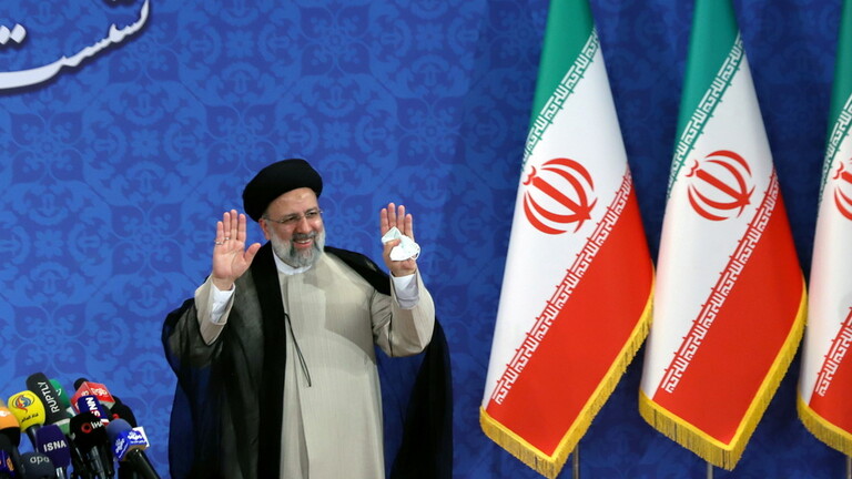 الرئيس الايراني الجديد يؤدي اليوم اليمين الدستورية
