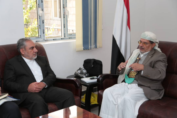 السفير الايراني بصنعاء يلتقي وزير التربية والتعليم اليمني