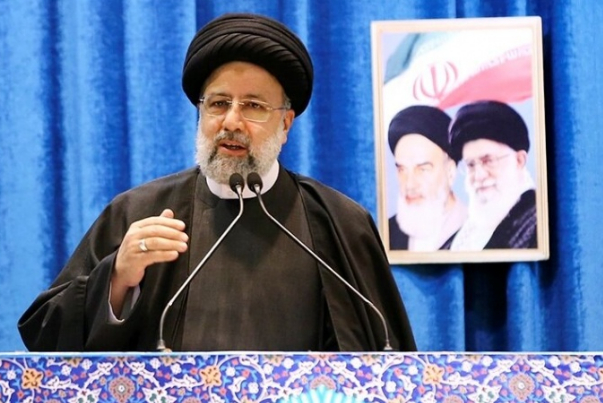 Раиси: Исламская республика по-прежнему придерживается лозунга «ни Восток, ни Запад»