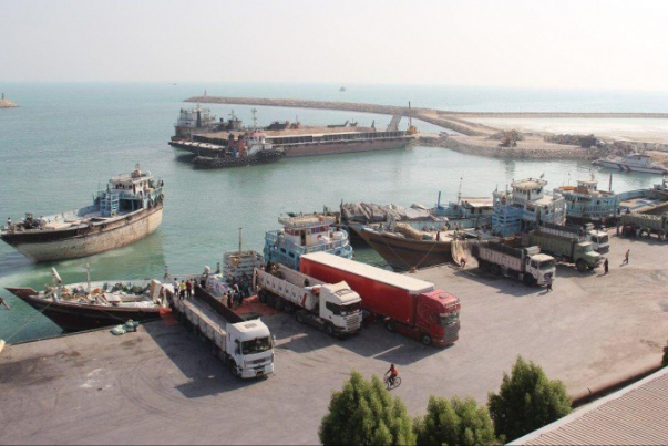 Разгрузка и погрузка 152 млн тонн товаров в иранских портах