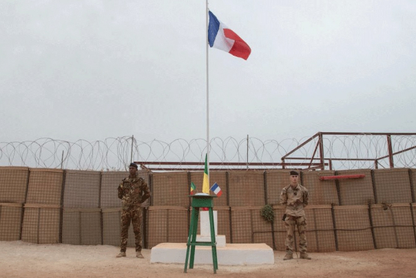 مذبحة في مالي.. أصابع الاتهام تتجه نحو الفرنسيين