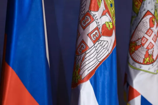 В Европарламенте усомнились в необходимости поддерживать Сербию