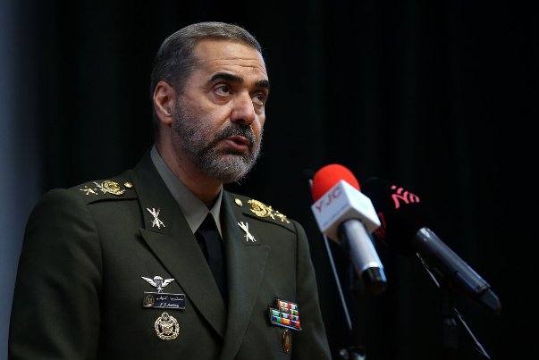 وزير الدفاع الايراني يتحدّث عن ألد اعداء ايران