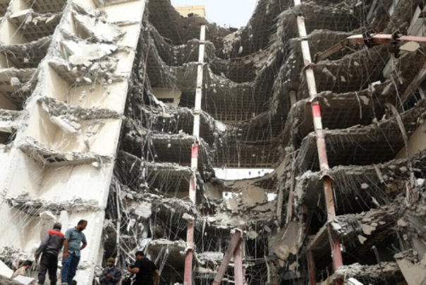 ارتفاع عدد ضحايا انهيار مبنى "متروبل" جنوب غرب ايران