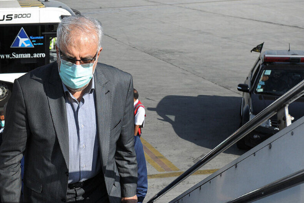 Министр нефти Ирана отправился в Баку