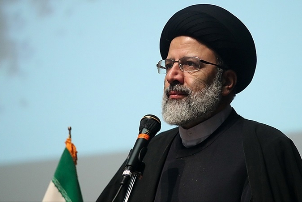 Раиси: Санкции не ограничили Иран