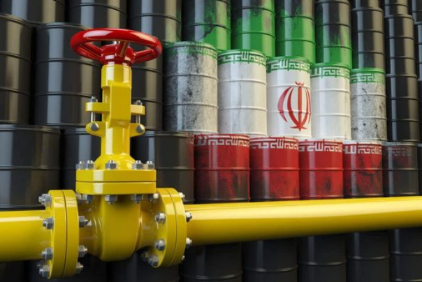 عائدات النفط الإيرانية تشهد نموا خلال 2021