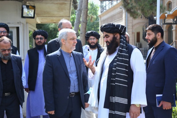 Афганистан и Иран обсудили сотрудничество в сфере борьбы с ИГИЛ