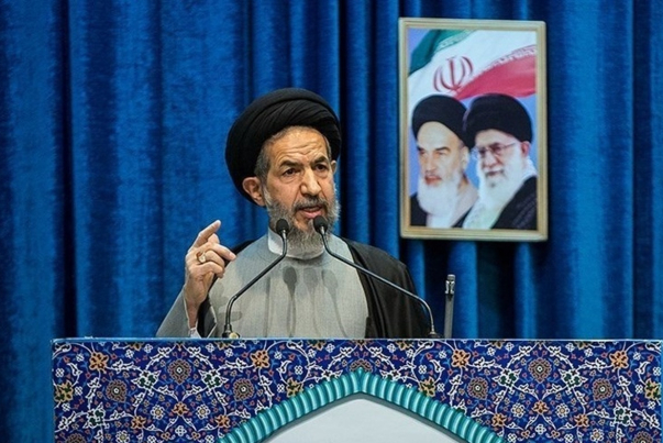 خطيب جمعة طهران يتحدّث عن سبب إستدامة الثورة الإسلامية