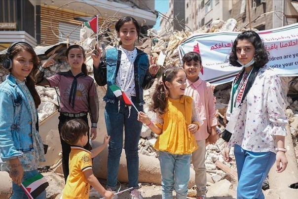 מתאם הומניטרי של האו"ם: 1.3 מיליון ילדים פלסטינים עומדים בפני סיכונים כשהם חוזרים לבית הספר