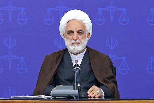 القضاء يطالب بالإسراع في محاكمة المتورطين في اغتيال الشهيد سليماني ورفاقه