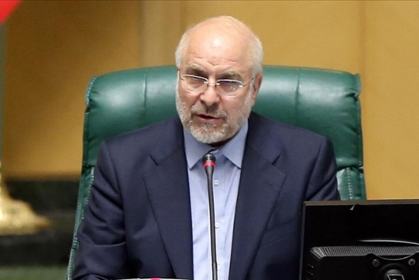 قاليباف يؤكد اعطاء الأولوية للقضايا الاقتصادية