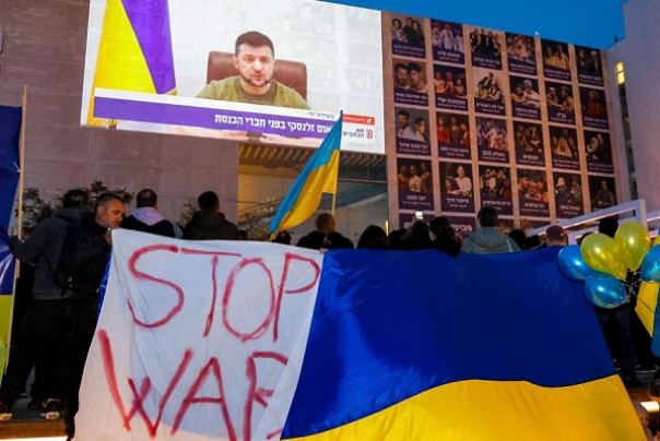 דיווח: נתניהו שוקל מחדש את מדיניות ישראל כלפי מלחמת אוקראינה
