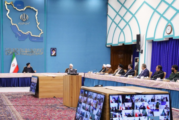 Президент Исламской Республики Иран назвал активное присутствие людей в различных сферах причиной отчаяния и безысходности врагов исламского Ирана.