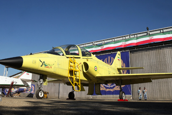 В Иране представили второй учебно-тренировочный самолет Yasin