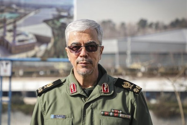 اللواء باقري: نحبط مؤامرات الاعداء في المهد