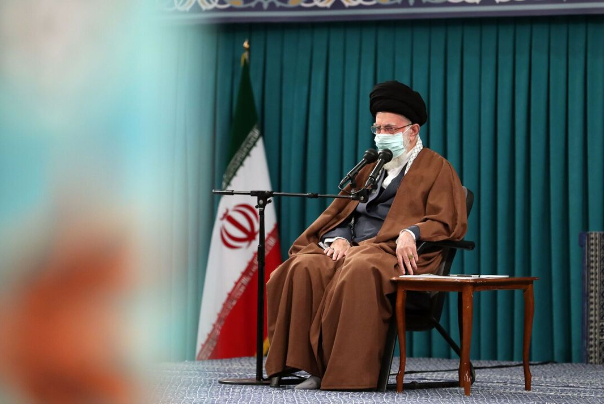 قائد الثورة يؤكد أهمية إتحاد الدول الإسلامية