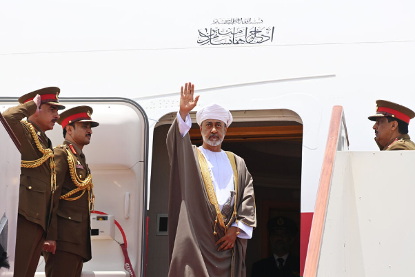 阿曼苏丹访问伊朗