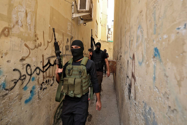 على الاحتلال الصهيوني ان ينتظر المفاجآت في الساعات القادمة