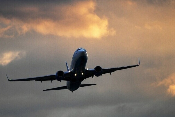 شركة ناشئة تطور وقود طائرات مصنوعا بالكامل من الفضلات البشرية!