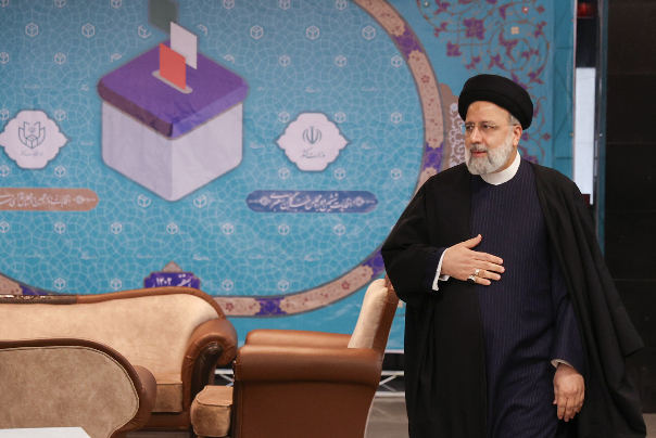 حضور+رئیس+جمهور+پای+صندوق+اخذ+رای