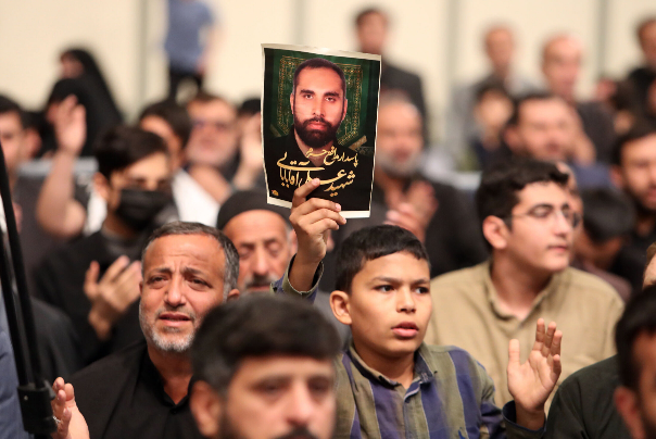 اقامه+نماز+رهبر+انقلاب+بر+پیکر+7+شهید+راه+قدس