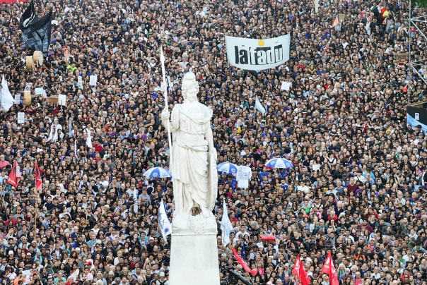 Протестующие против политики жесткой экономии президента Аргентины, Буэнос-Айрес