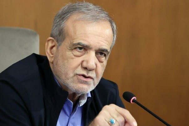 بزشكيان: ادارة كل التحديات القادمة ممكنة باتباع سياسات قائد الثورة